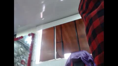 MARIPOSA online show from September 25, 2025, 6:00 pm