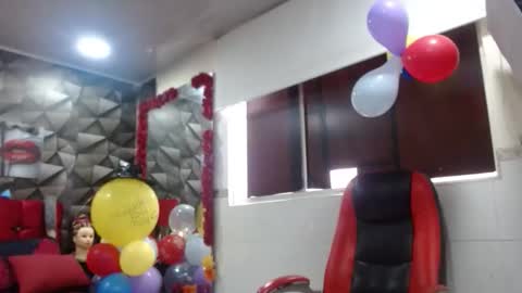 MARIPOSA online show from October 11, 2025, 12:04 pm