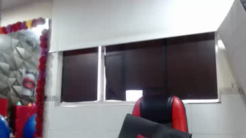 MARIPOSA online show from November 12, 2025, 12:38 pm