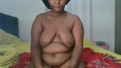 milky online show from February 10, 2026, 3:21 am