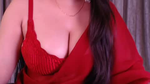 Snapshot of sexy_myra18 chatting on June 2, 2026, 3:19 am myra online show from June 2, 2026, 3:19 am