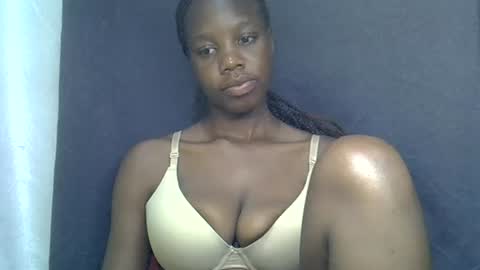 Snapshot of sexy_peach4 chatting on July 16, 2026, 12:16 am sexy_peach4 online show from July 16, 2026, 12:16 am