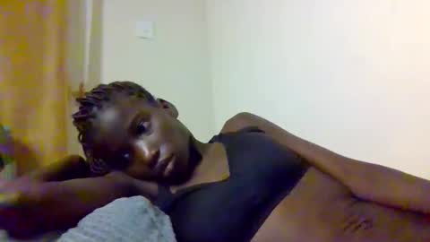 sexy_petittie online show from September 20, 2025, 2:56 am