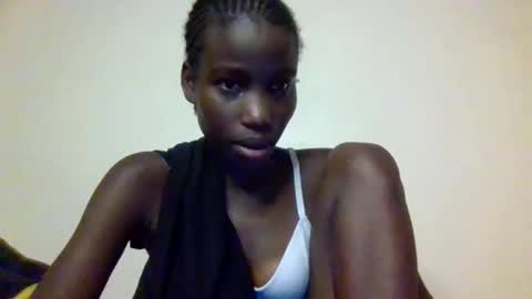 sexy_petittie online show from November 6, 2025, 11:44 am