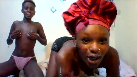 sexy pie online show from April 20, 2026, 6:42 pm