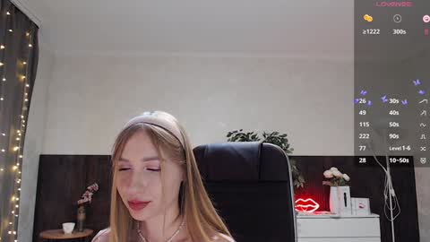 Annie - Your Dream Girl online show from December 23, 2024, 5:39 am