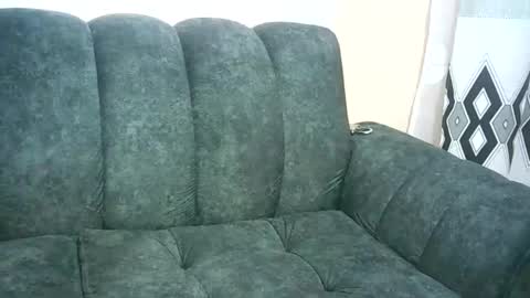 Tiffah online show from March 6, 2025, 12:41 pm