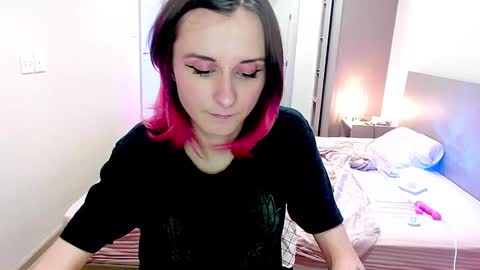 Mandy Green online show from December 5, 2024, 8:00 pm