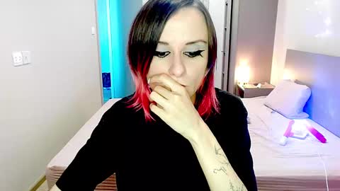 Mandy Green online show from December 17, 2024, 1:07 am