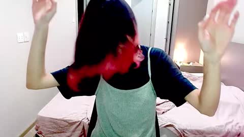 Mandy Green online show from December 17, 2024, 10:22 pm