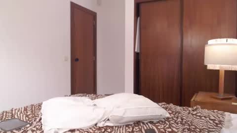 sexyandmarried online show from September 14, 2025, 9:47 pm