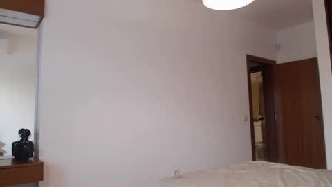 sexyandmarried online show from October 21, 2025, 10:38 am