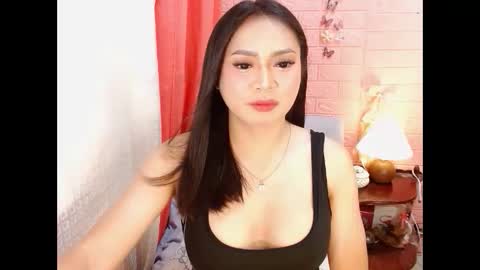 AngelaLovee online show from April 24, 2026, 1:24 pm