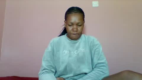 sexyapple2002 online show from September 19, 2025, 8:49 am