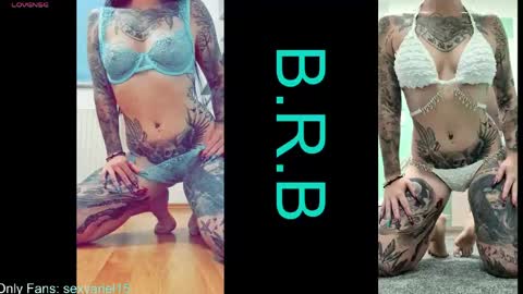 SexyAriel15 online show from May 27, 2026, 4:48 pm