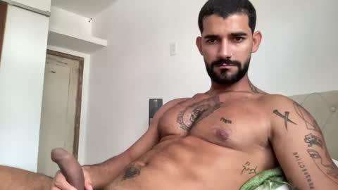 Snapshot of sexyasaf1018 chatting on July 22, 2026, 2:42 pm Asaf online show from July 22, 2026, 2:42 pm