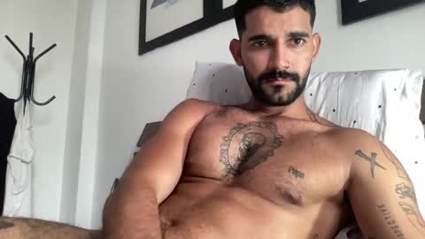 Snapshot of sexyasaf1018 chatting on August 4, 2026, 7:27 pm Asaf online show from August 4, 2026, 7:27 pm