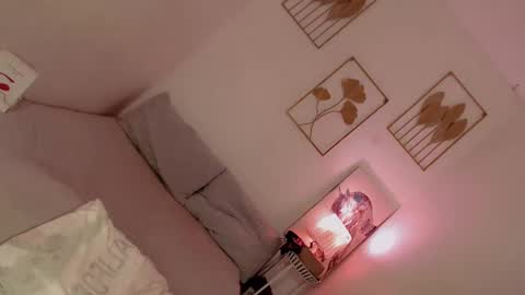 Lexie online show from January 27, 2025, 6:52 am