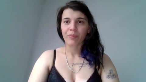 Snapshot of sexybaddiespell chatting on April 23, 2026, 9:17 pm sexybaddiespell online show from April 23, 2026, 9:17 pm