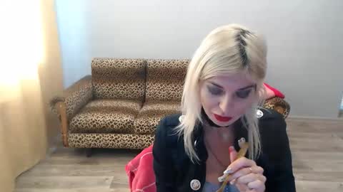 sexybeatriice online show from January 15, 2026, 7:24 am