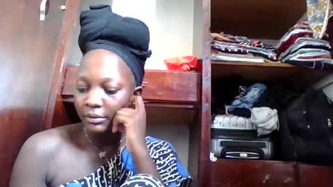 sexyleir online show from February 16, 2026, 7:04 am