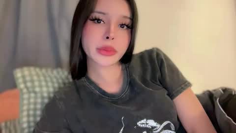 Seraphina Blaze online show from November 9, 2025, 10:24 am