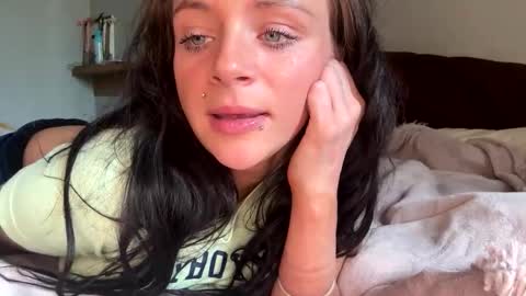 Snapshot of sexychas28 chatting on April 10, 2026, 3:28 pm Chasity online show from April 10, 2026, 3:28 pm
