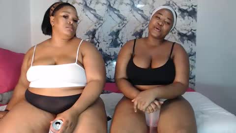 SEXYCHILL online show from April 21, 2026, 12:01 am