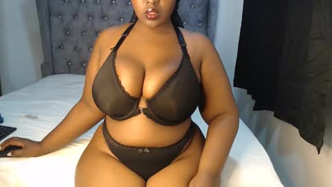 sexychocco online show from September 11, 2025, 6:13 am