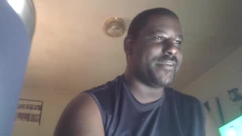 sexychocolate online show from March 5, 2025, 12:22 pm