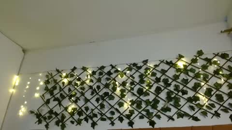 Eva online show from March 9, 2025, 9:57 am