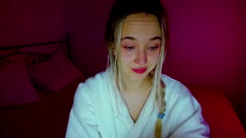 Sophia online show from February 22, 2025, 9:34 am