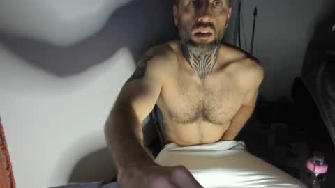 Antonioylola online show from January 4, 2025, 11:54 am