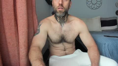 Antonioylola online show from January 4, 2025, 3:17 pm