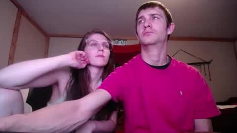 Snapshot of sexycoloradolovers chatting on December 19, 2025, 4:19 am Austin and Megan online show from December 19, 2025, 4:19 am