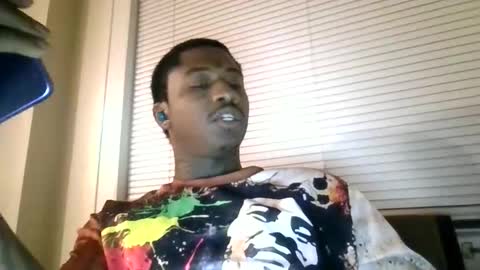 TreySexxxy online show from November 25, 2025, 1:22 pm