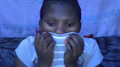 sexydoll002 online show from October 11, 2025, 8:13 am