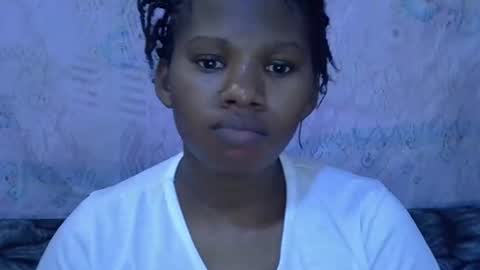 sexydoll002 online show from December 5, 2025, 6:55 am