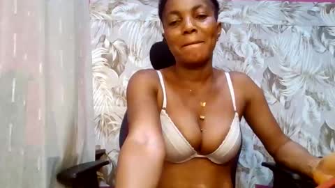 sexydoll32 online show from May 30, 2026, 10:18 pm
