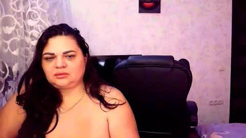 sexydollywoman online show from December 1, 2025, 8:47 pm