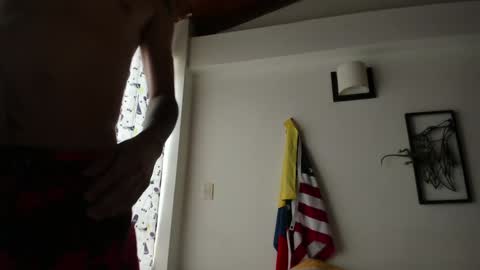 sexyfetissh online show from December 7, 2024, 4:03 pm