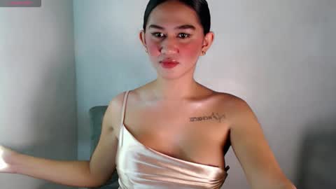 gigi online show from November 14, 2025, 2:43 am