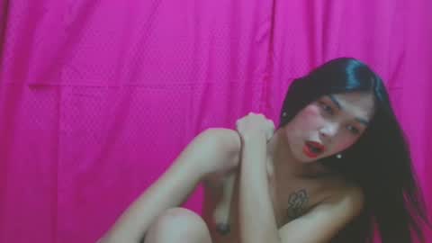 sexyhornyts4u online show from April 27, 2026, 11:19 am