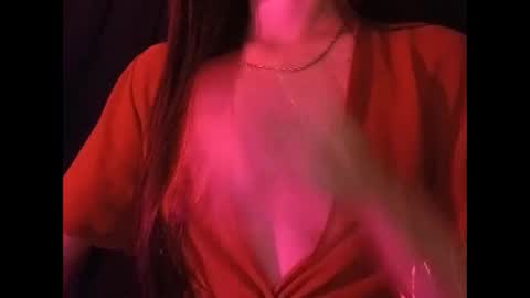 Snapshot of sexyideusa chatting on October 31, 2025, 3:40 am Sexy online show from October 31, 2025, 3:40 am