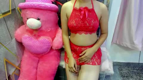 sexyislive online show from September 15, 2025, 5:46 pm