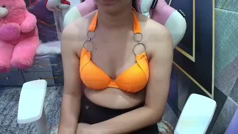 sexyislive online show from November 23, 2025, 5:35 pm