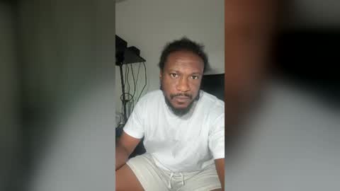 sexyjames03 online show from August 10, 2026, 4:49 am
