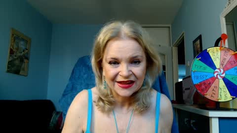 Jenny online show from December 4, 2024, 11:41 am
