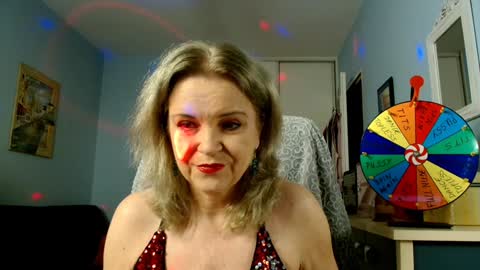 Jenny online show from January 1, 2025, 8:37 pm