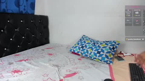 Alexaa online show from November 1, 2025, 10:12 pm